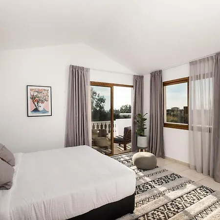 Βίλα Cocoon Luxury In Coral Bay-3 Min To