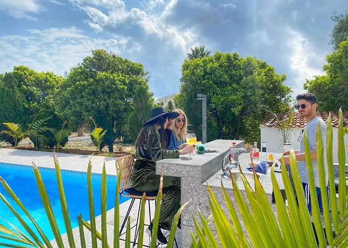 Vila Cocoon Luxury In Coral Bay-3 Min To Pegeia